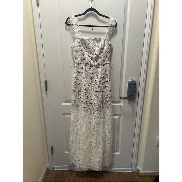 ELLIATT Symi Lace Maxi Dress In White Bridal Bachelorette 👗size S NWT$448 - Picture 10 of 13